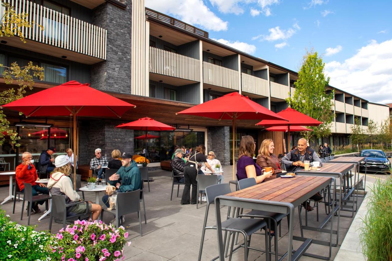 Banff Aspen Lodge Экстерьер фото