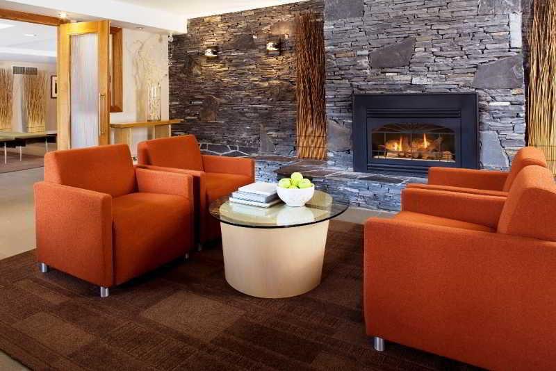 Banff Aspen Lodge Экстерьер фото