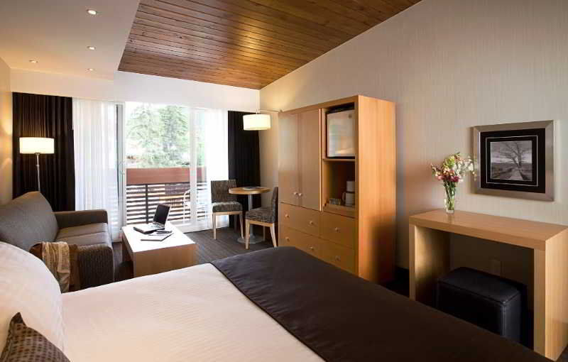 Banff Aspen Lodge Экстерьер фото